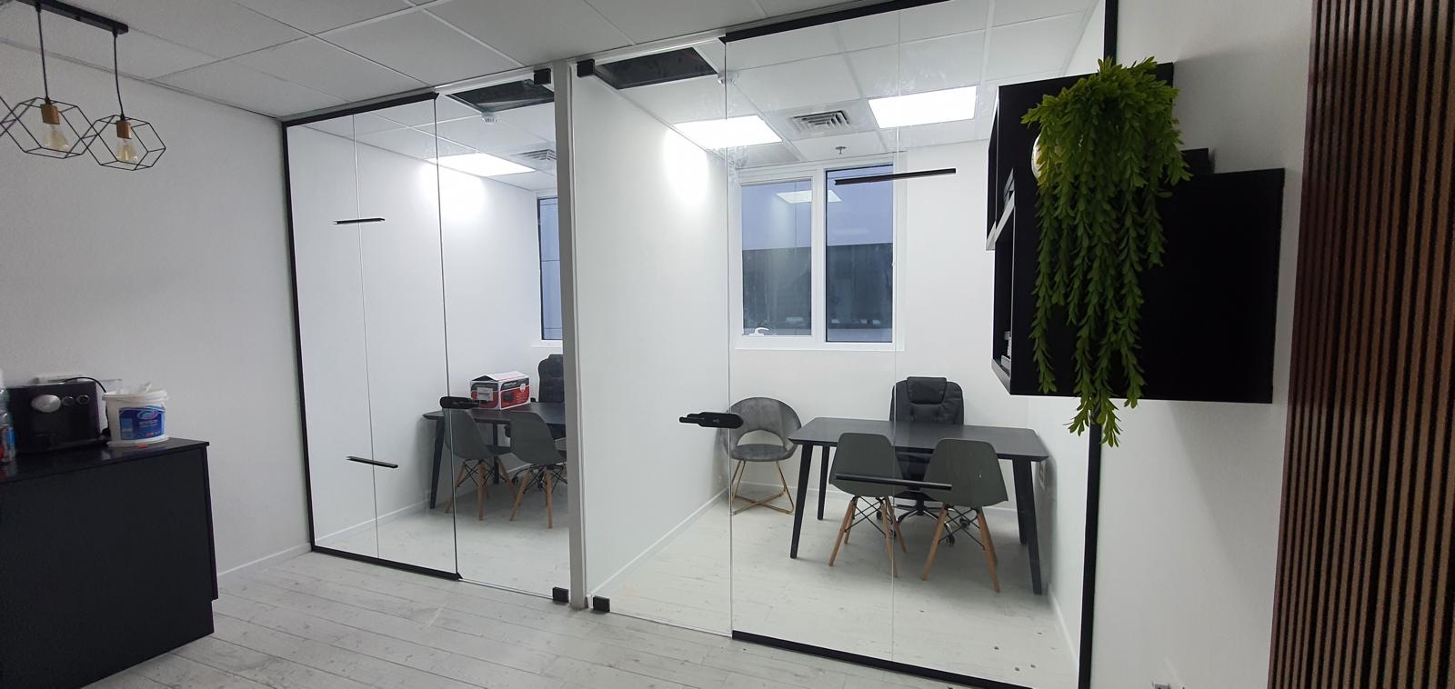 עבודת זכוכית 10