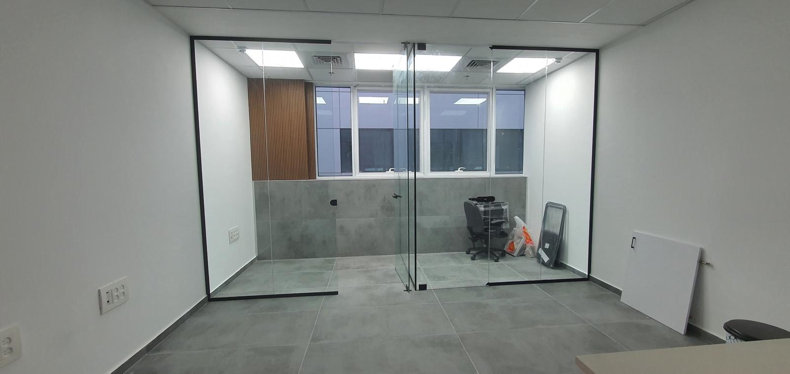 עבודת זכוכית 08